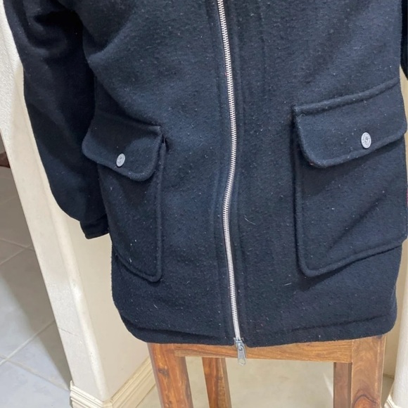Vintage Marlboro Black & Red
Reversible Barn Field Work
Jacket Men's Size Small - Picture 6 of 11